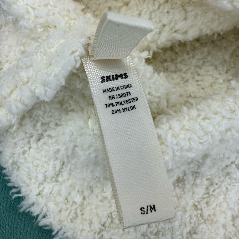 SKIMS Soft Teddy White Tank Top size S/M - Picture 4 of 8